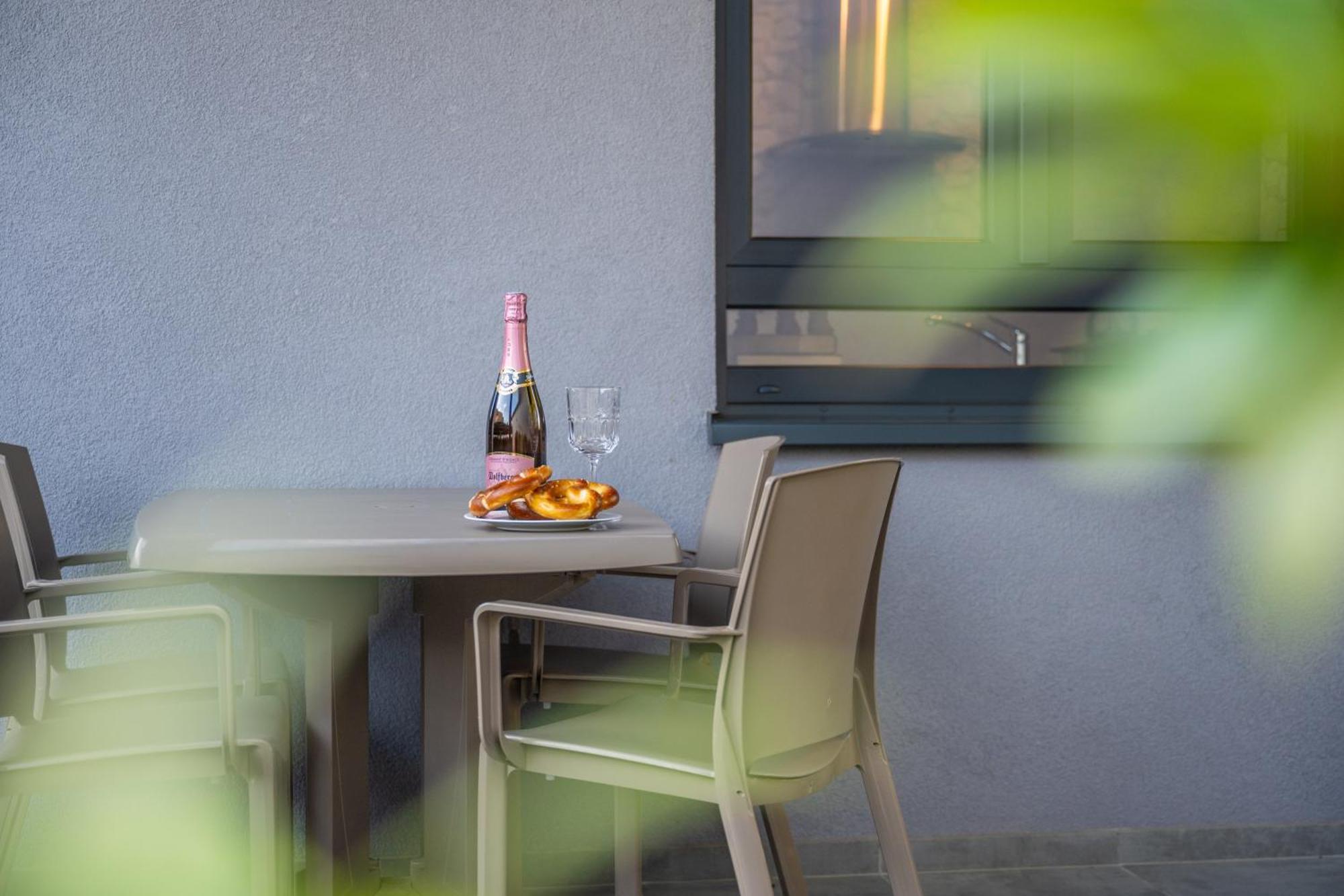 Appartamento Le Refuge Des Sorciers Horbourg Esterno foto